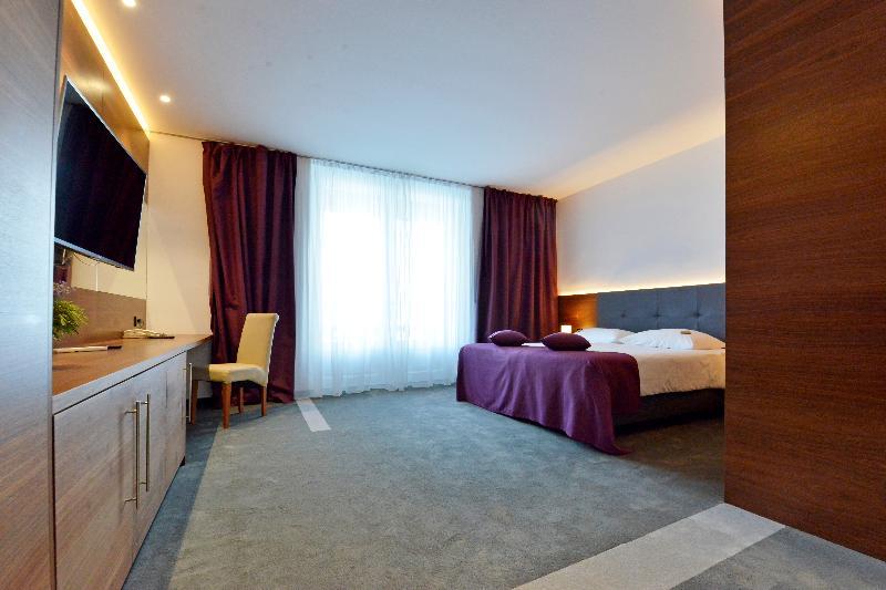 Brijuni Hotel Neptun Екстериор снимка